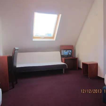 Altstadt Rheinblick Otel 2*