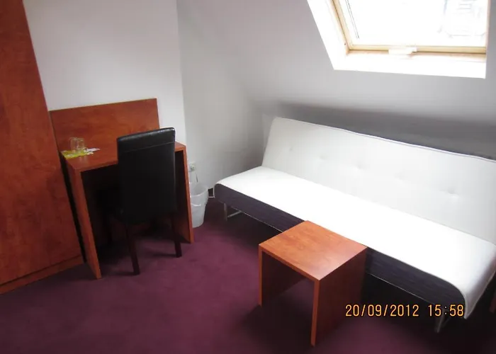 Otel Altstadt Rheinblick