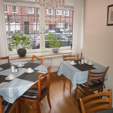 Otel Altstadt Rheinblick