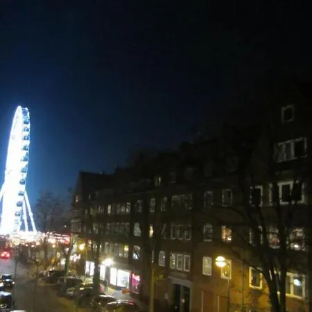 Altstadt Rheinblick Otel 2*