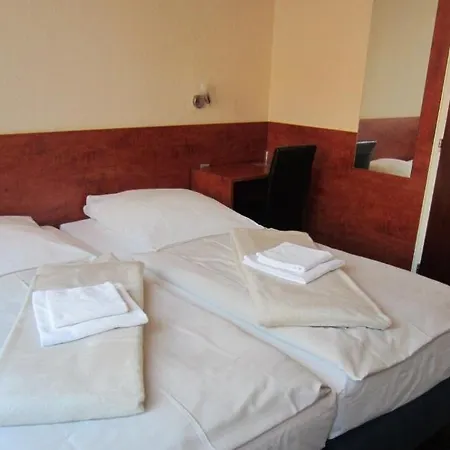 Altstadt Rheinblick מלון דיסלדורף